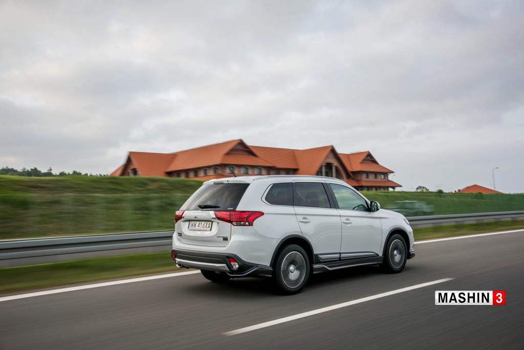 اوتلندر PHEV